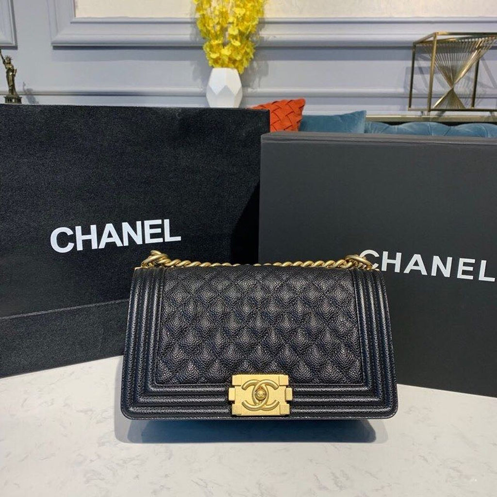 Chanel Boy Handbag Gold Toned Hardware Black For Women Bags, Shoulder And Crossbody Bags 9.8in/25cm A67086