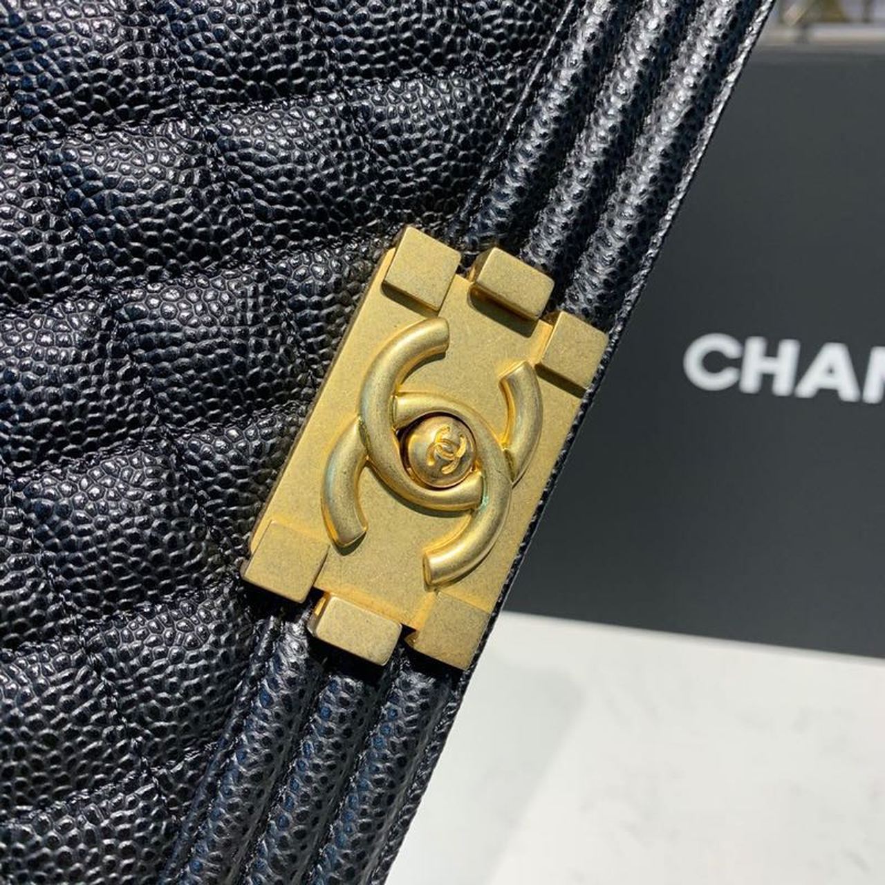 Chanel Boy Handbag Gold Toned Hardware Black For Women Bags, Shoulder And Crossbody Bags 9.8in/25cm A67086