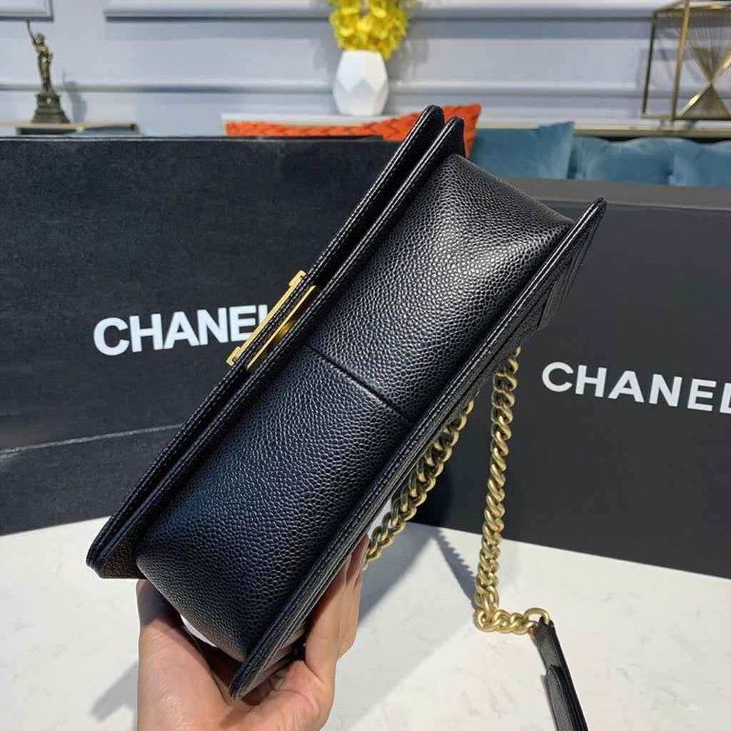 Chanel Boy Handbag Gold Toned Hardware Black For Women Bags, Shoulder And Crossbody Bags 9.8in/25cm A67086