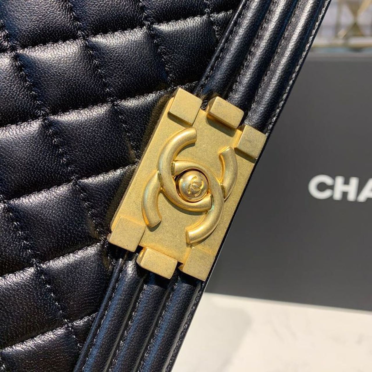 Chanel Boy Handbag Gold Toned Hardware Black For Women Bags, Shoulder And Crossbody Bags 9.8in/25cm A67086