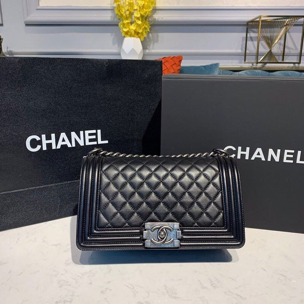 Chanel Boy Handbag SiLouis Vuittoner Hardware Black For Women, Women’s Bags, Shoulder And Crossbody Bags 9.8in/25cm A67086