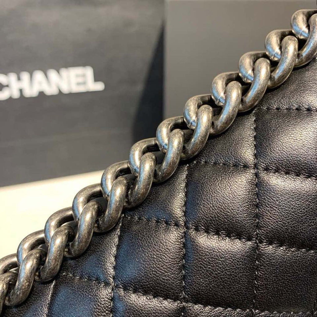 Chanel Boy Handbag SiLouis Vuittoner Hardware Black For Women Bags, Shoulder And Crossbody Bags 9.8in/25cm A67086