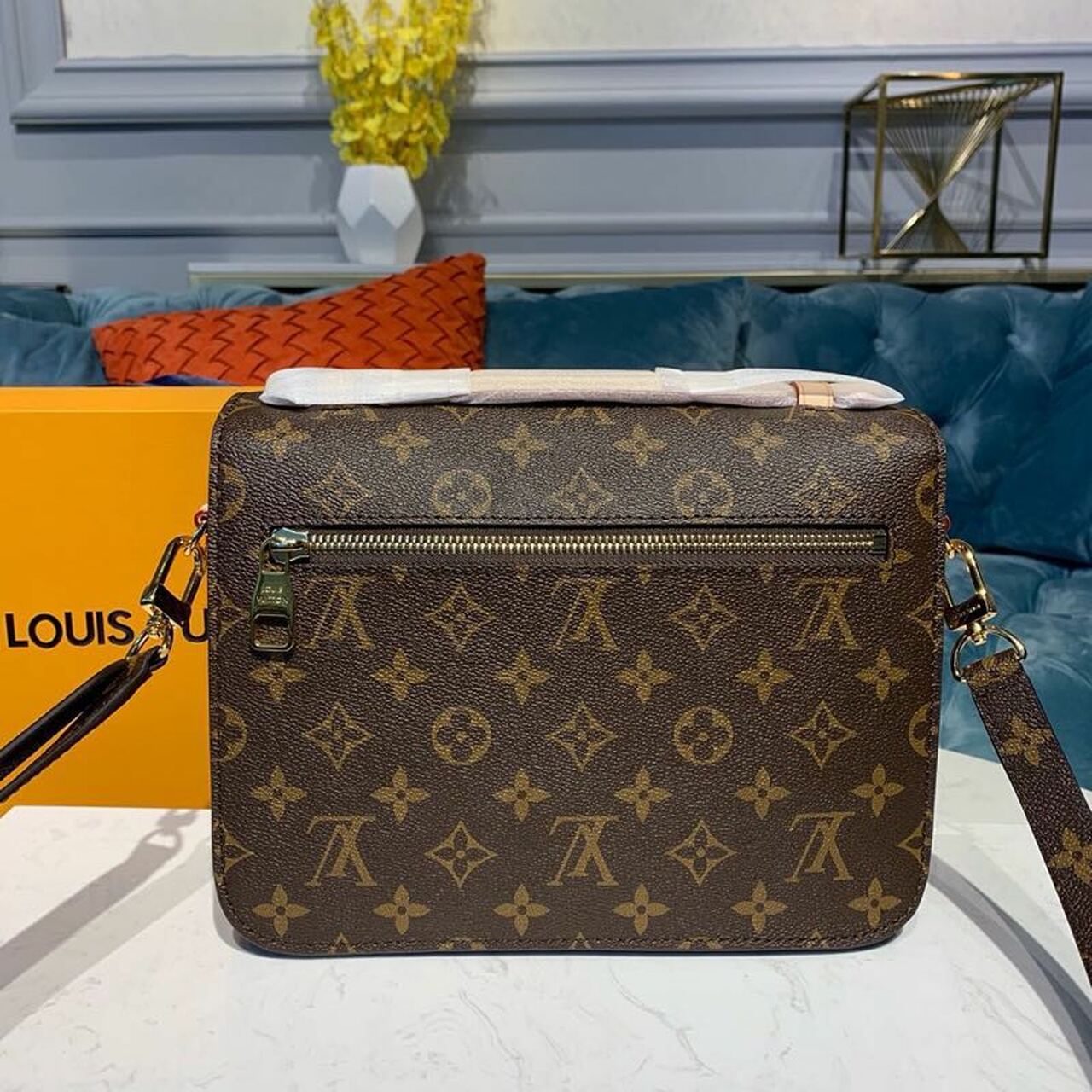 Louis Vuitton Pochette Metis Bag Monogram Canvas For Women, WomenÃƒÂ¢Ã¢â€šÂ¬Ã¢â€žÂ¢s Handbags, Shoulder And Crossbody Bags 9.8in/25cm Louis Vuitton M44875