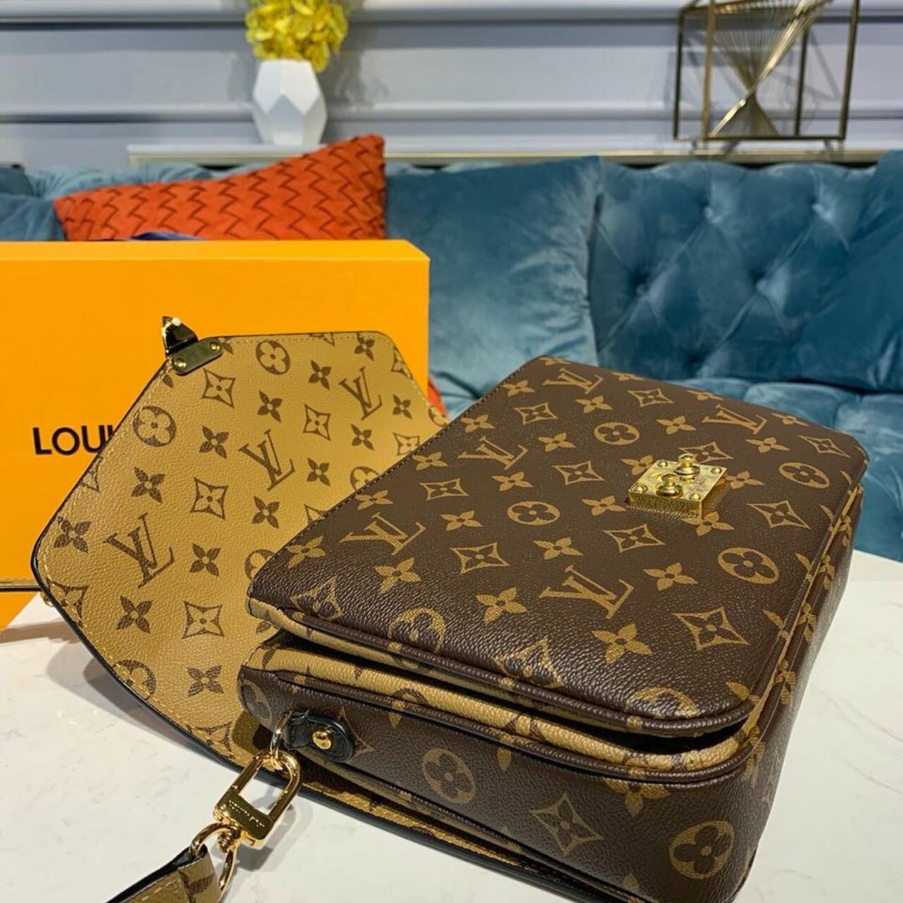 Louis Vuitton Pochette Metis Monogram Reverse Canvas For Women,  Shoulder And Crossbody Bags 9.8in/25cm Louis Vuitton M44876