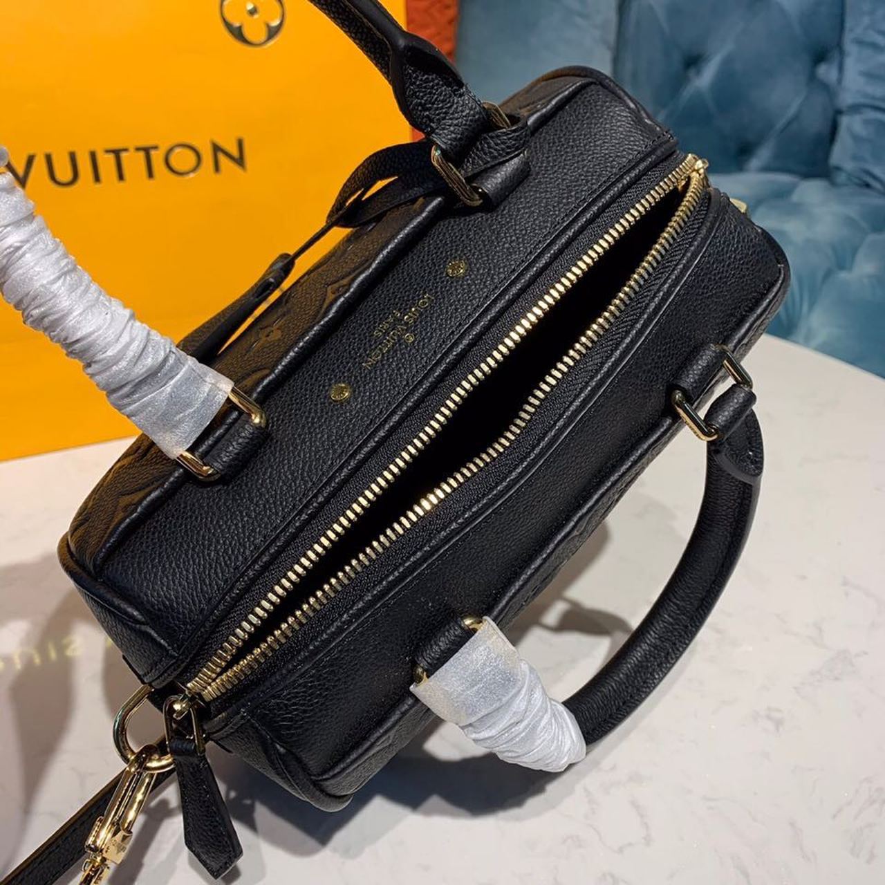 Louis Vuitton Speedy Bandouliere 20 Monogram Empreinte Black For Women,  Shoulder And Crossbody Bags 7.8in/20cm Louis Vuitton M42394