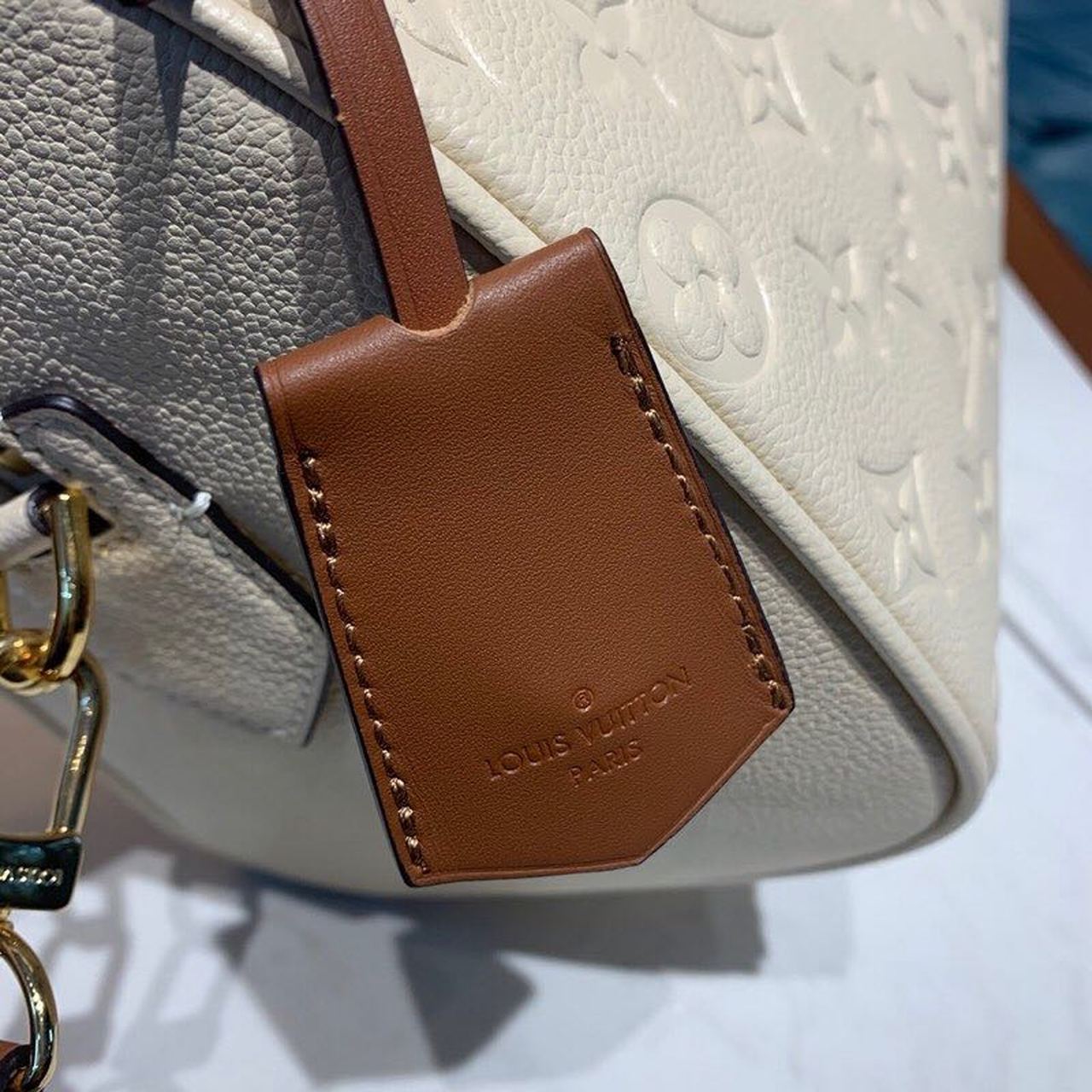 Louis Vuitton Speedy Bandouliere 25 Monogram Empreinte Creme For Women,  Shoulder And Crossbody Bags 9.8in/25cm Louis Vuitton