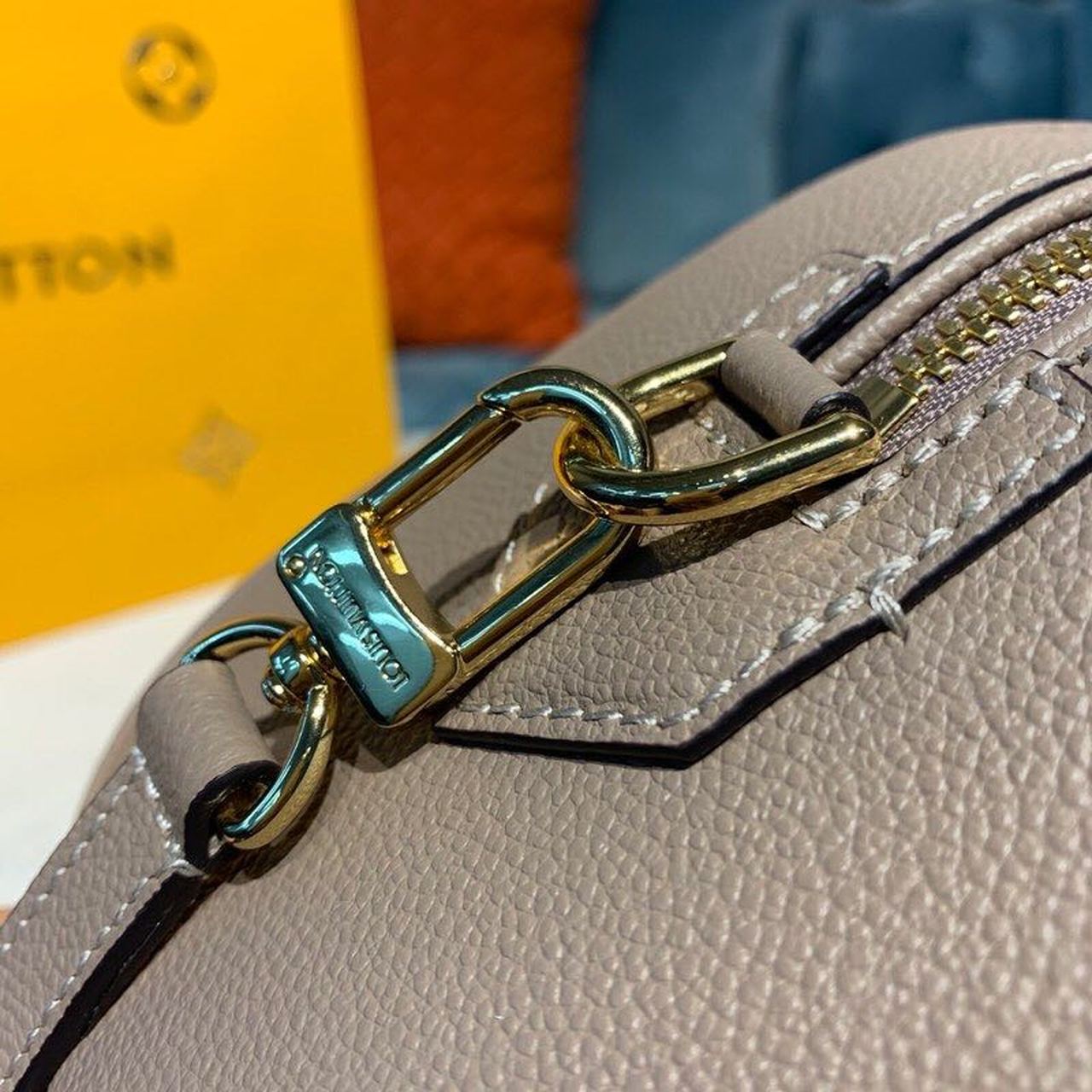 Louis Vuitton Speedy Bandouliere 20 Monogram Empreinte Galet Grey For Women,  Shoulder And Crossbody Bags 7.8in/20cm Louis Vuitton