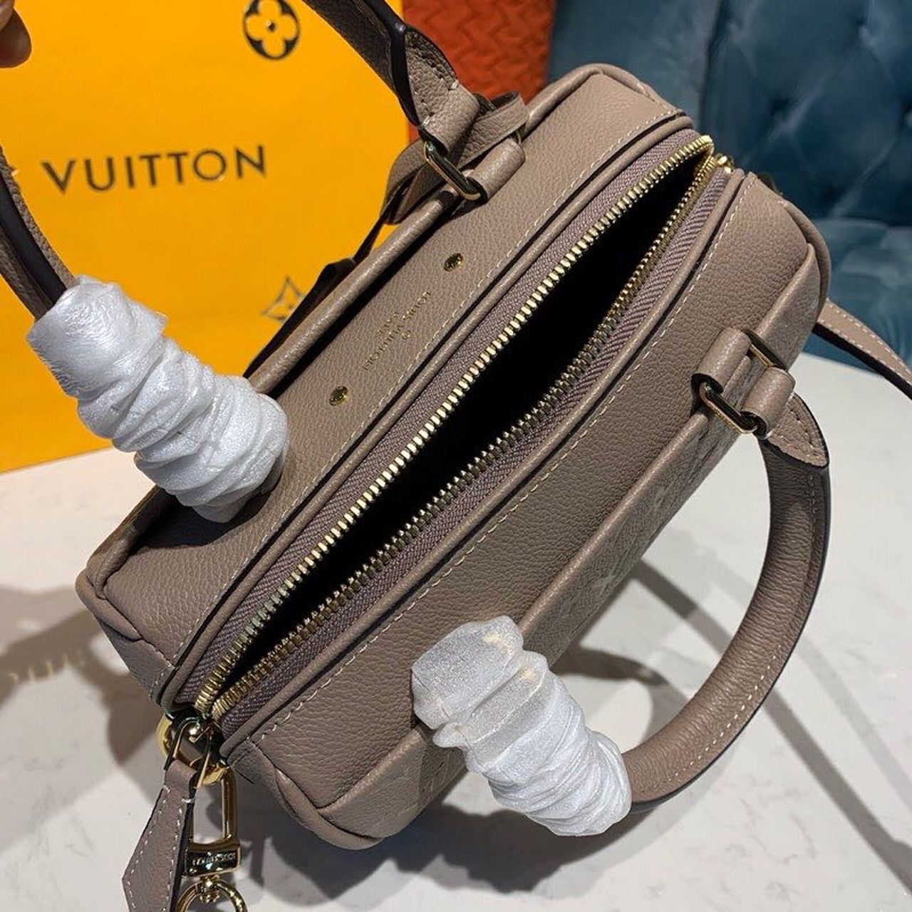 Louis Vuitton Speedy Bandouliere 20 Monogram Empreinte Galet Grey For Women,  Shoulder And Crossbody Bags 7.8in/20cm Louis Vuitton