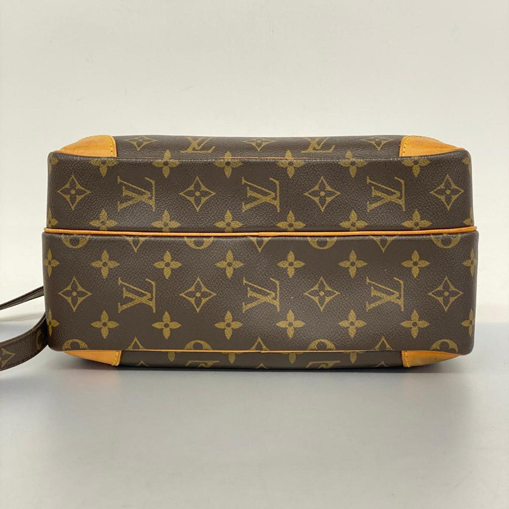 LOUIS VUITTON Nile Shoulder Bag