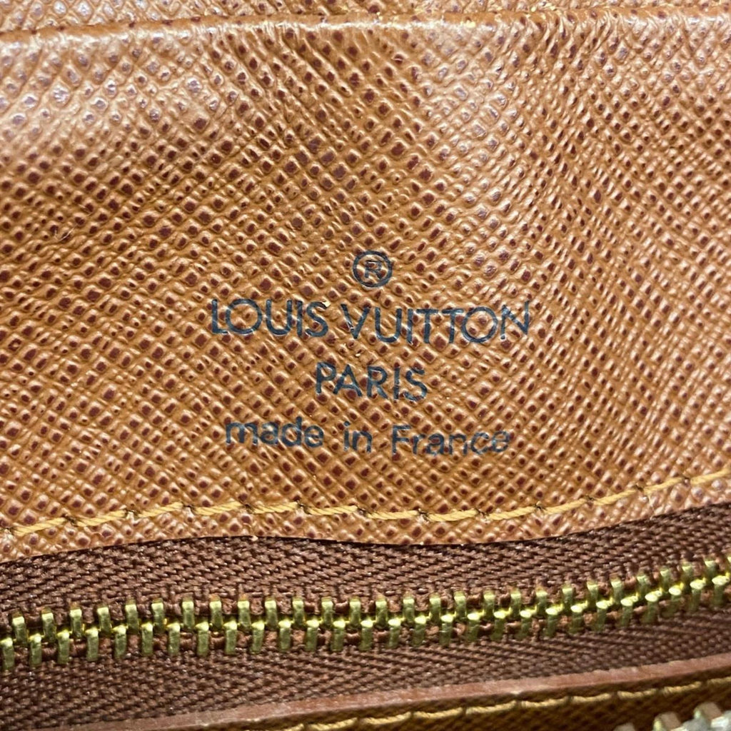 LOUIS VUITTON Nile Shoulder Bag