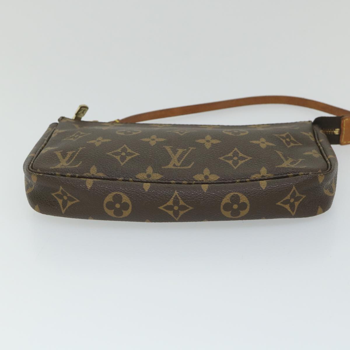 Louis Vuitton Pochette Accessoires Clutch Bag