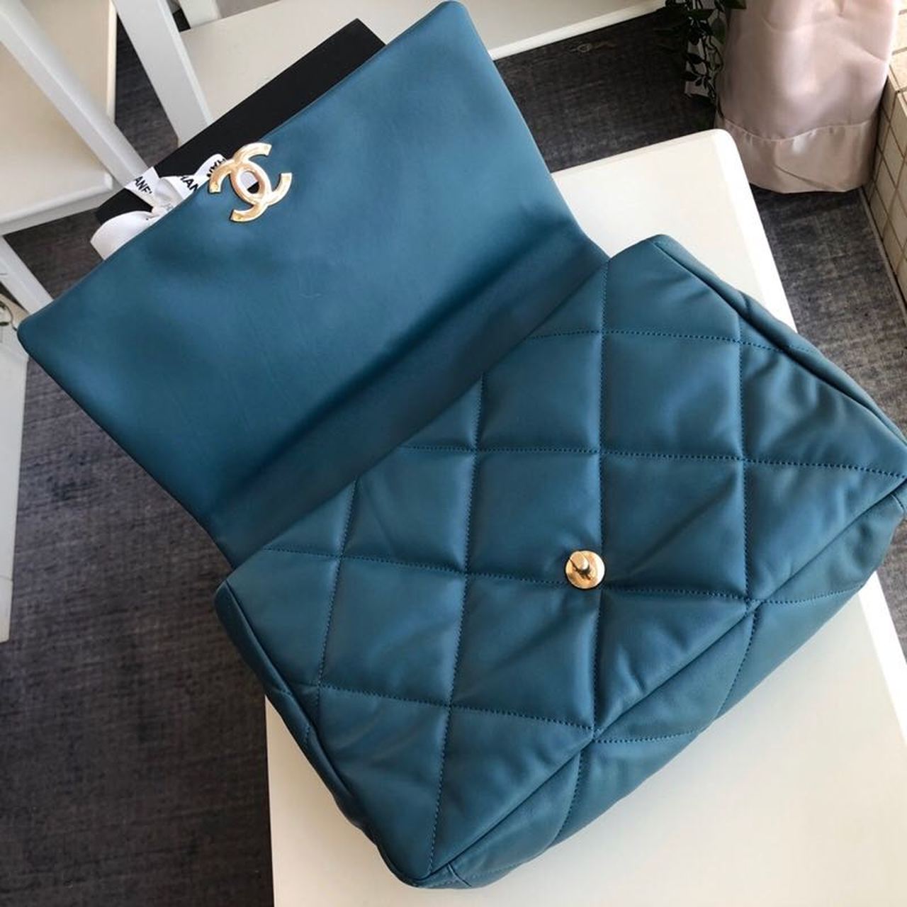 Chanel 19 Maxi Handbag Teal For Women Bags, Shoulder And Crossbody Bags 14in/36cm AS1162