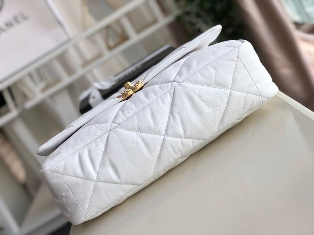 Chanel 19 Maxi HandBag White For Women Bags, Shoulder And Crossbody Bags 14in/36cm AS1162