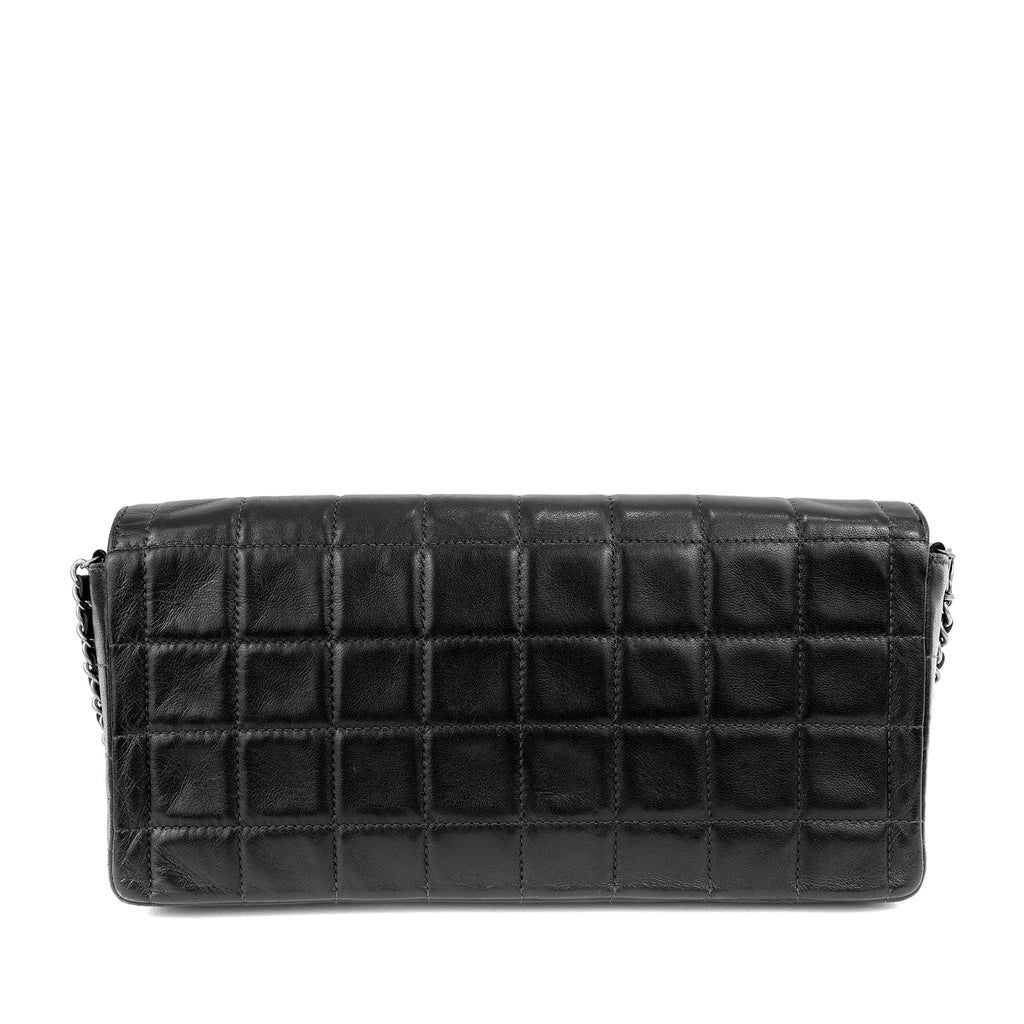Chanel Black Lambskin Chocolate Bar Quilted East West Classic with SiLouis Vuittoner Hardware
