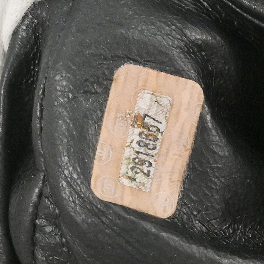 Chanel 1991-1994 Black Lambskin Duma Backpack Small