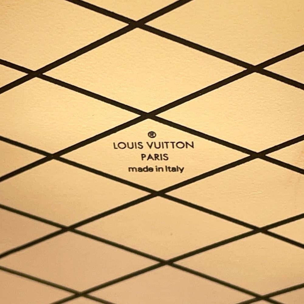 LOUIS VUITTON Petite Boîte À Chapeau Shoulder Bag