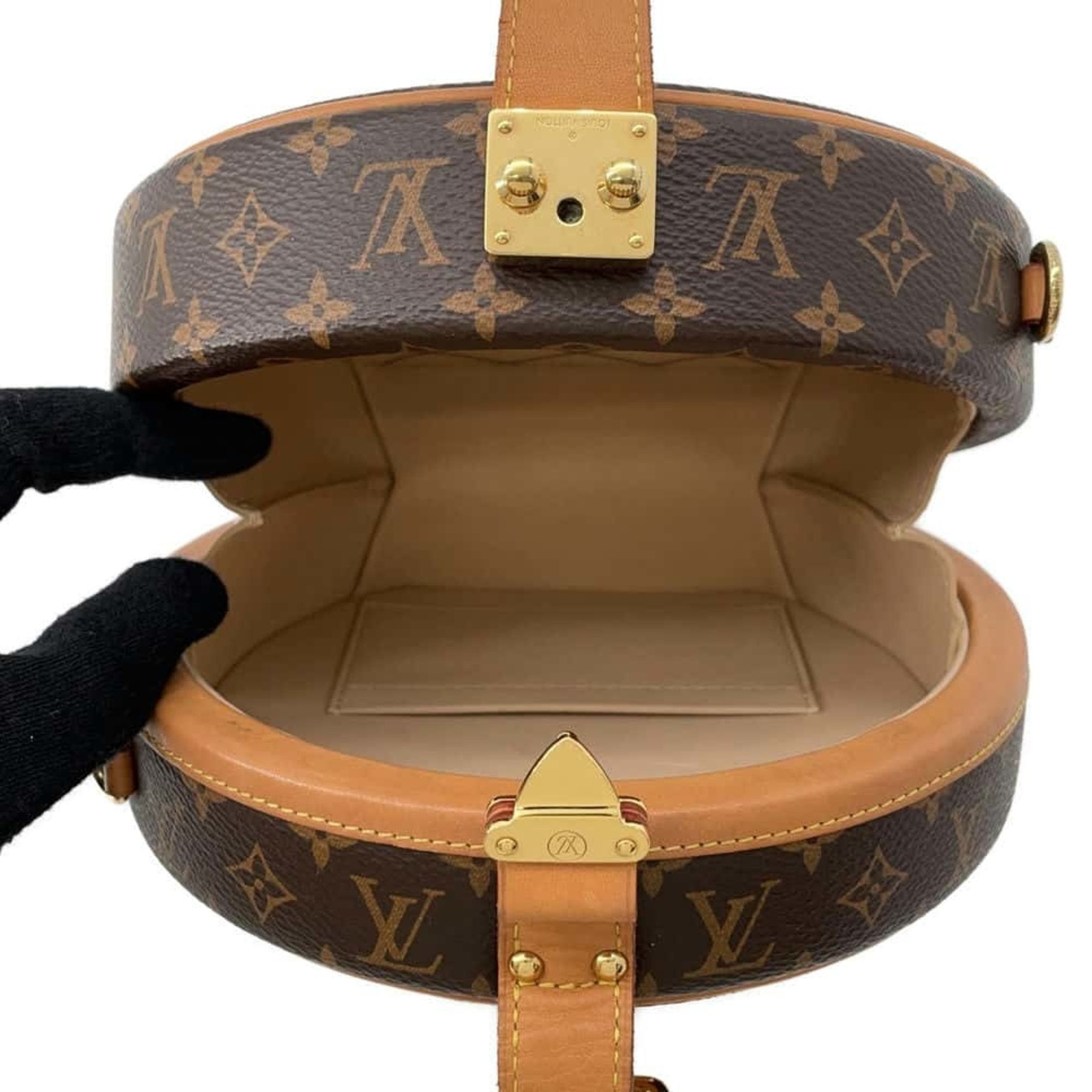 LOUIS VUITTON Petite Boîte À Chapeau Shoulder Bag