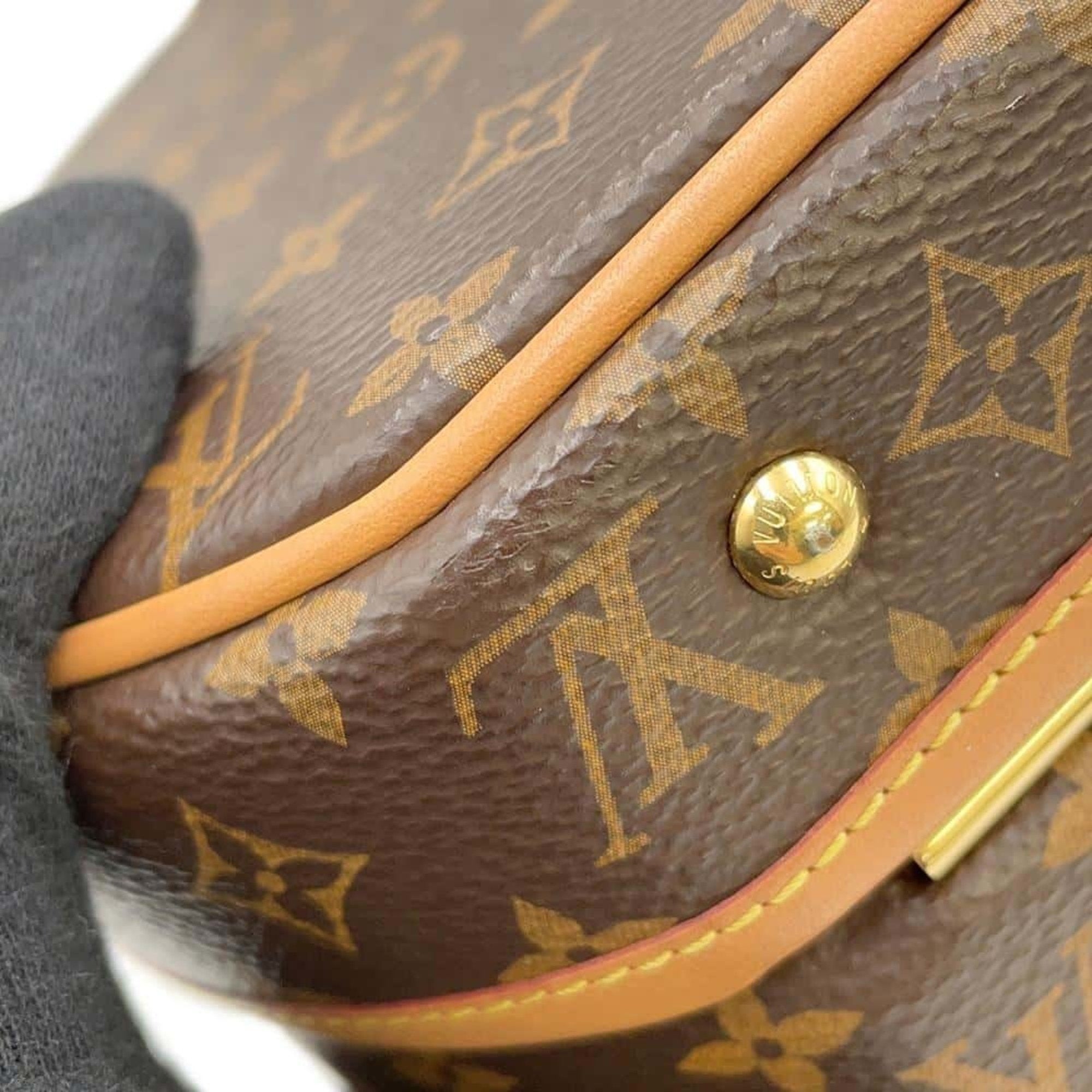 LOUIS VUITTON Petite Boîte À Chapeau Shoulder Bag