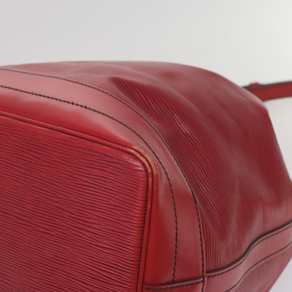 LOUIS VUITTON Noe Shoulder Bag