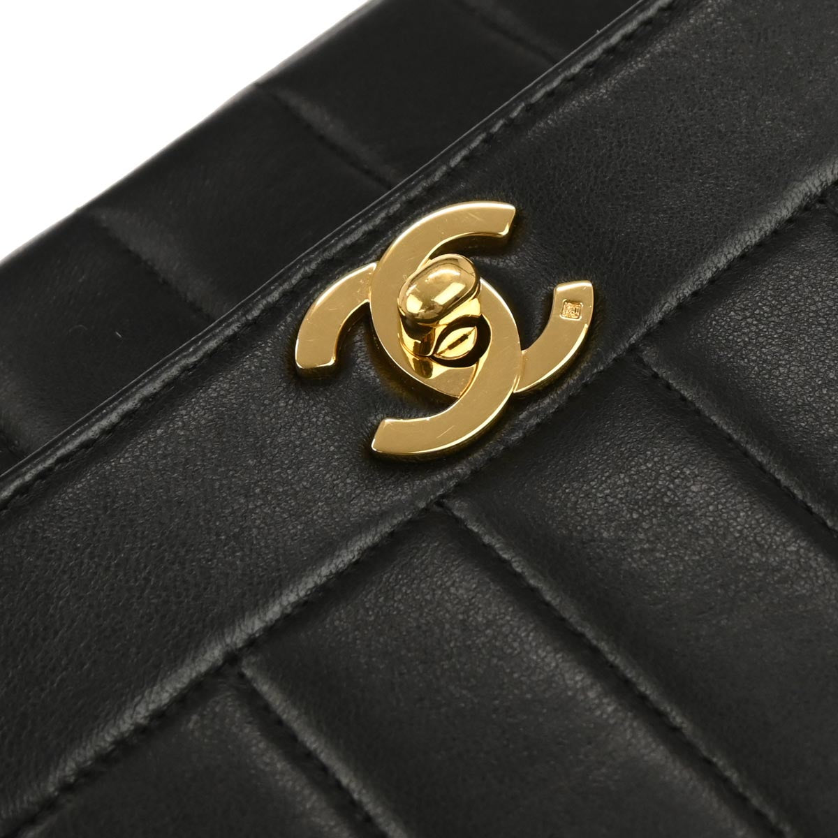 Chanel 1994-1996 Black Lambskin Mademoiselle Single Flap Shoulder Bag