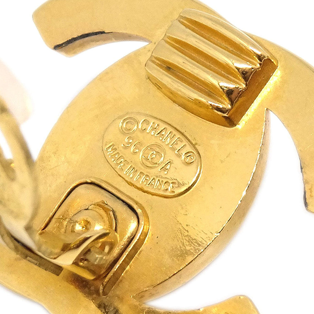 Chanel CC Turnlock Clip-On Earrings Gold Large 96A
