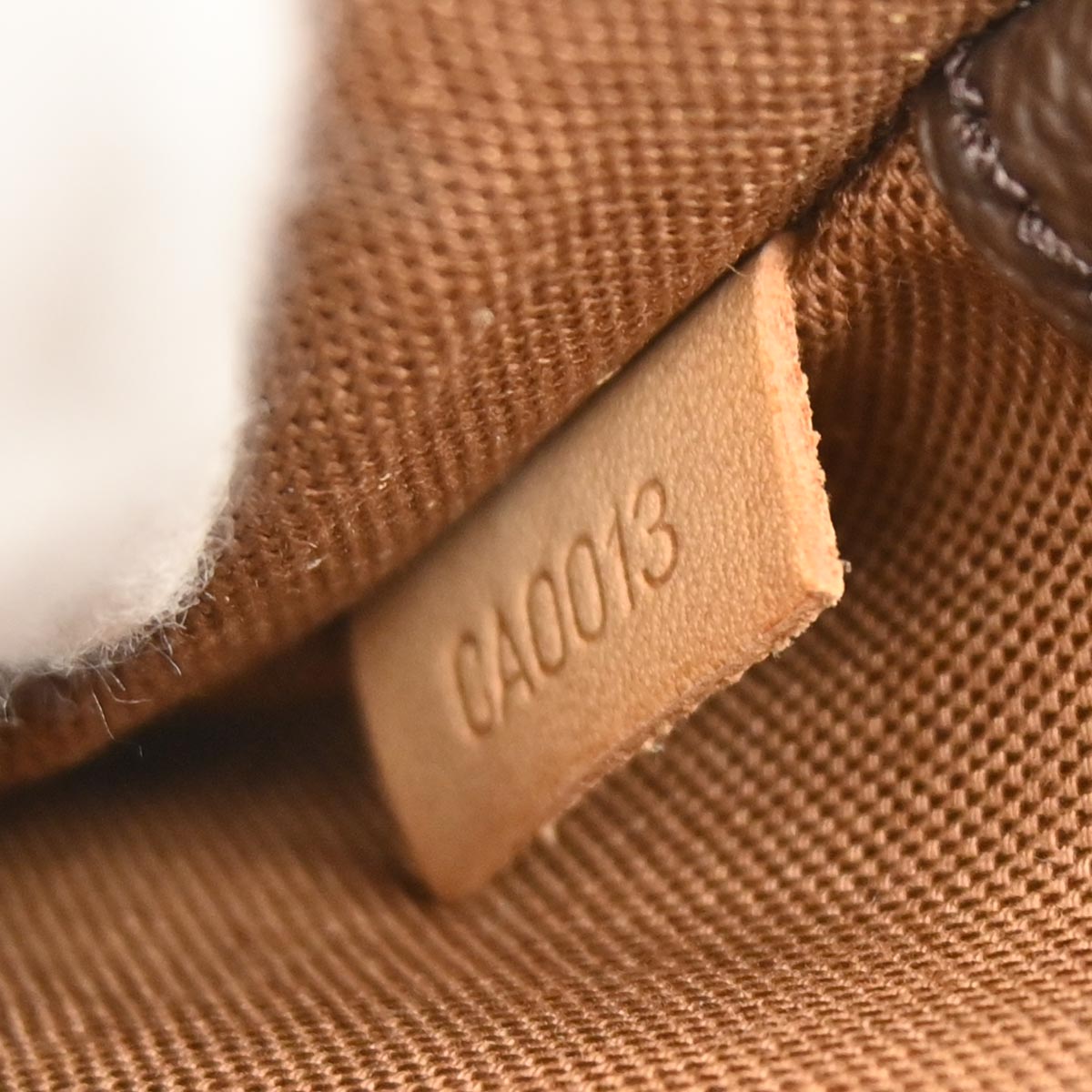 Louis Vuitton 2003 Monogram Pochette Gange Bum Bag M51870