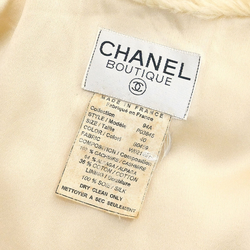 Chanel 1994 Sleeveless Vest Jacket Ivory #40