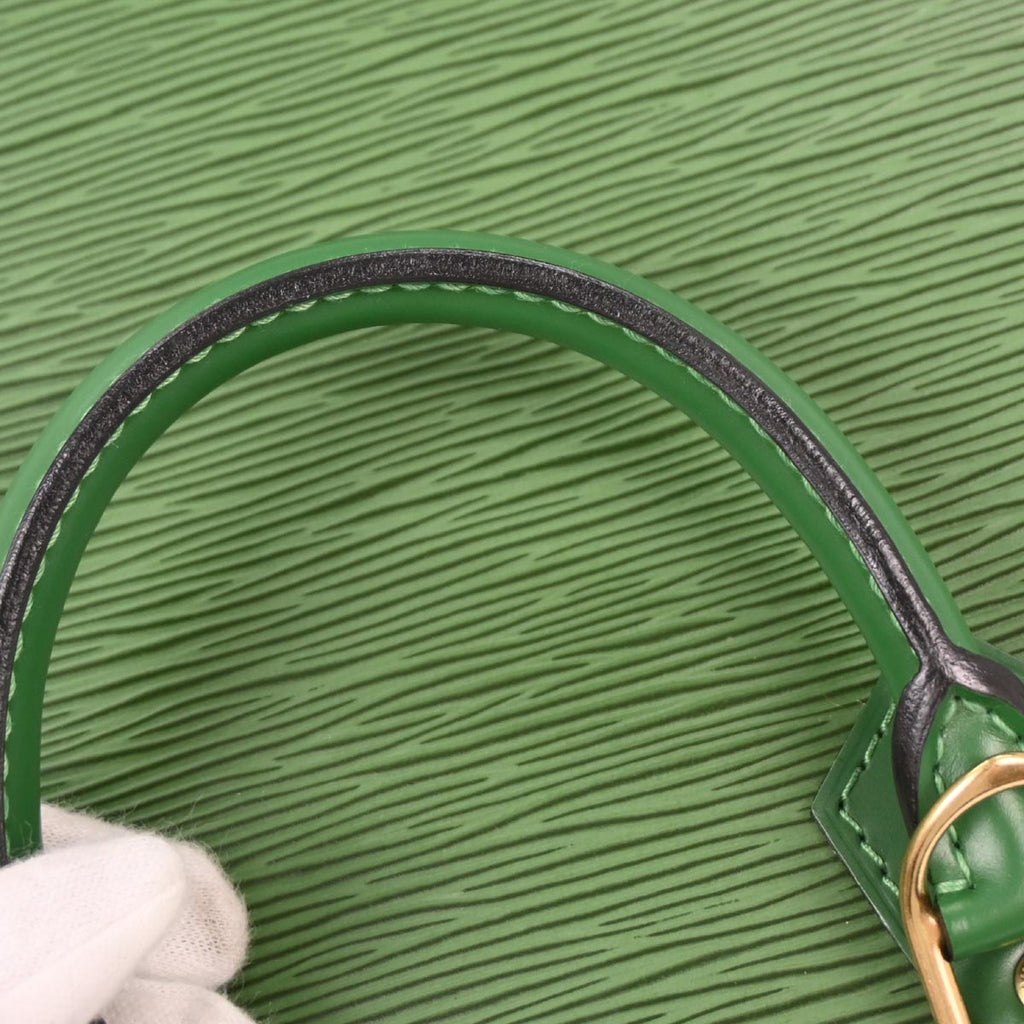 Louis Vuitton 1997 Green Epi Alma 2way Handbag M52144