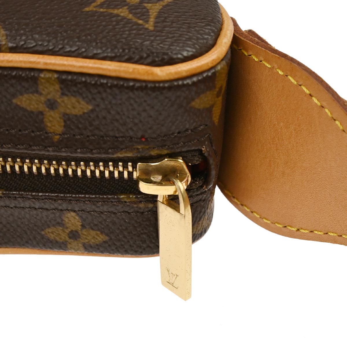 Louis Vuitton 2003 Monogram Croissant MM Handbag M51512