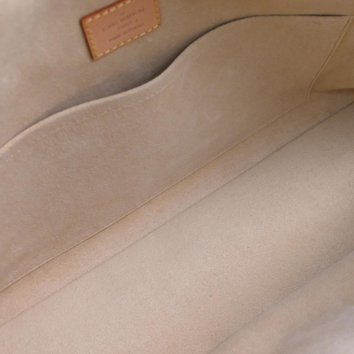 Louis Vuitton 2007 Monogram Manhattan GM Handbag M40025