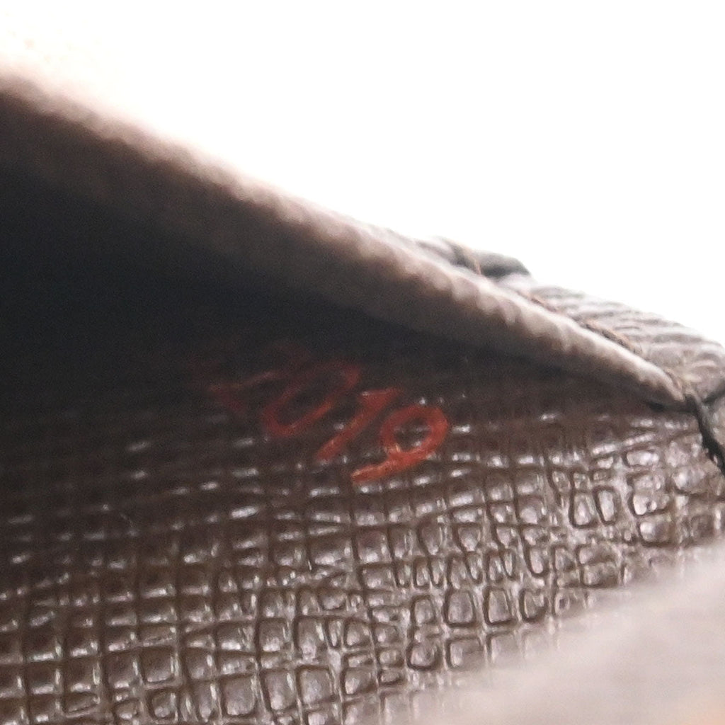 Louis Vuitton 2009 Damier Porte Monnaie Billets Tresor Wallet N61736