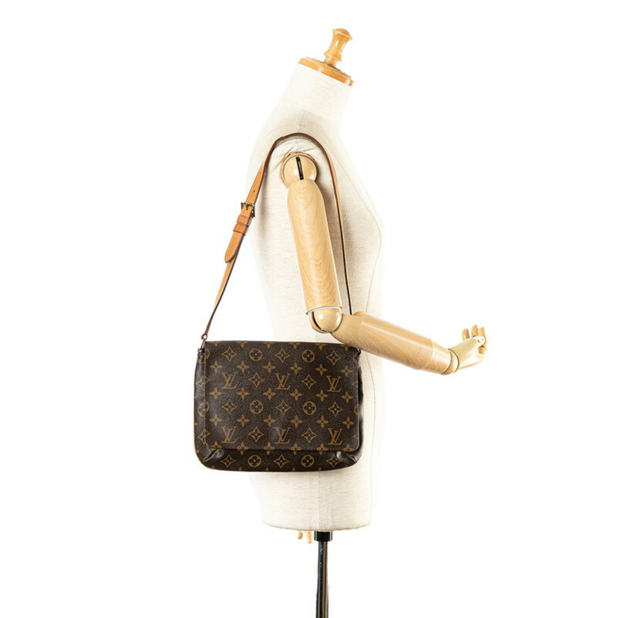 LOUIS VUITTON M1:1 Reptte Tango Shoulder Bag