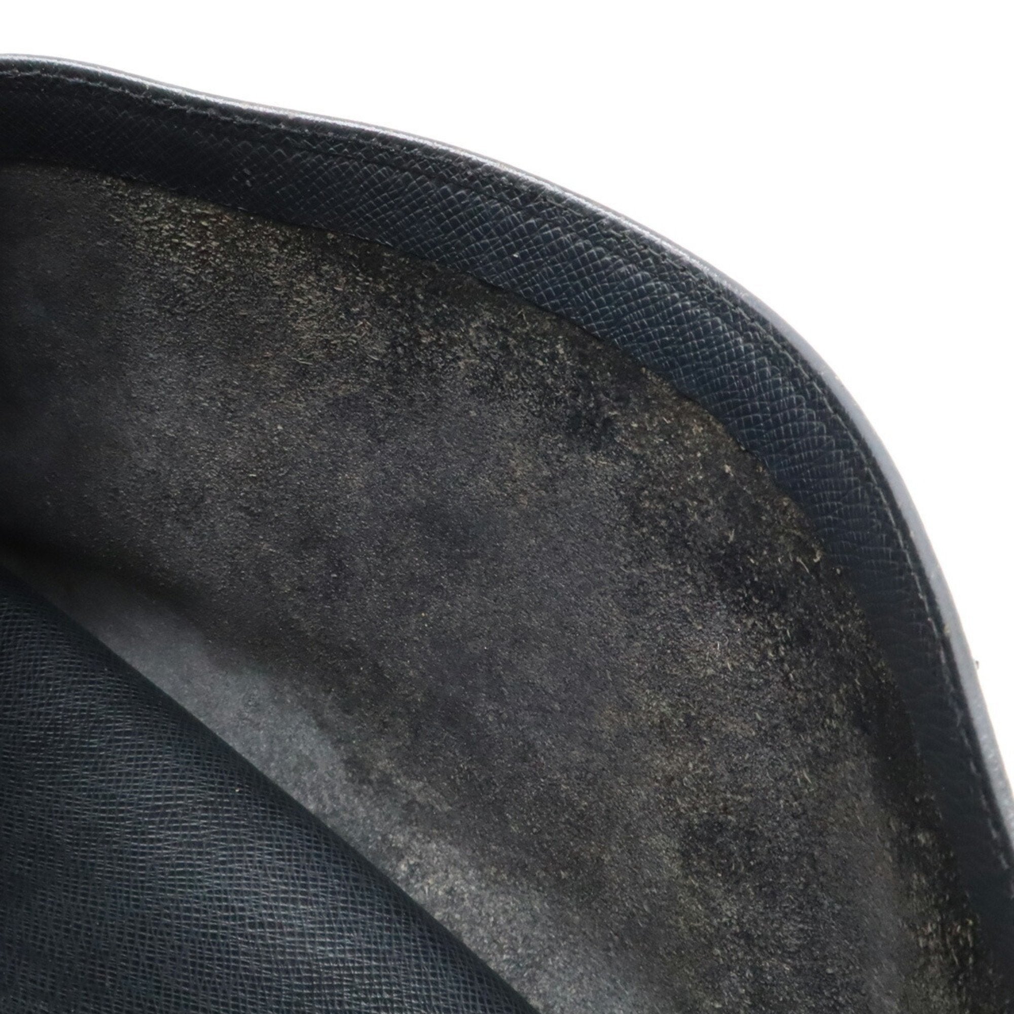 LOUIS VUITTON Reporter Shoulder Bag