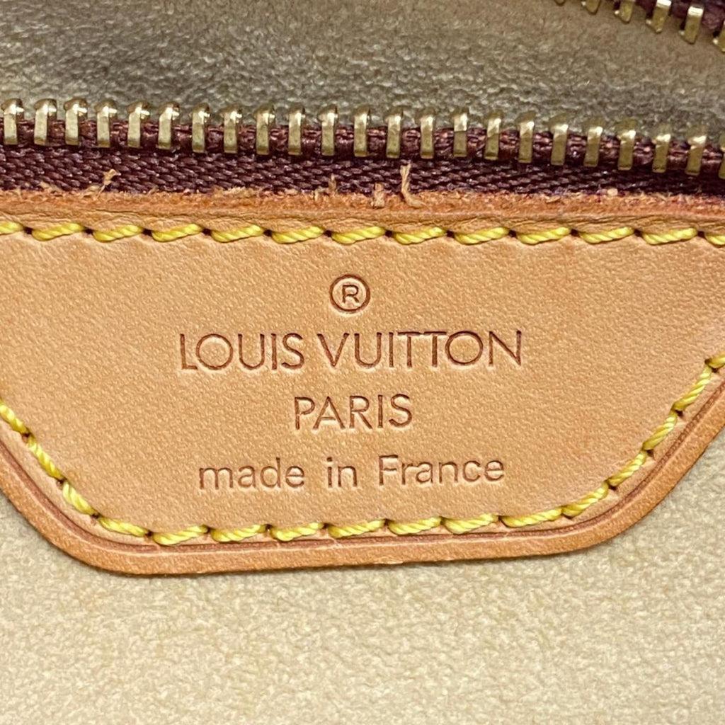 LOUIS VUITTON Looping MM Shoulder Bag