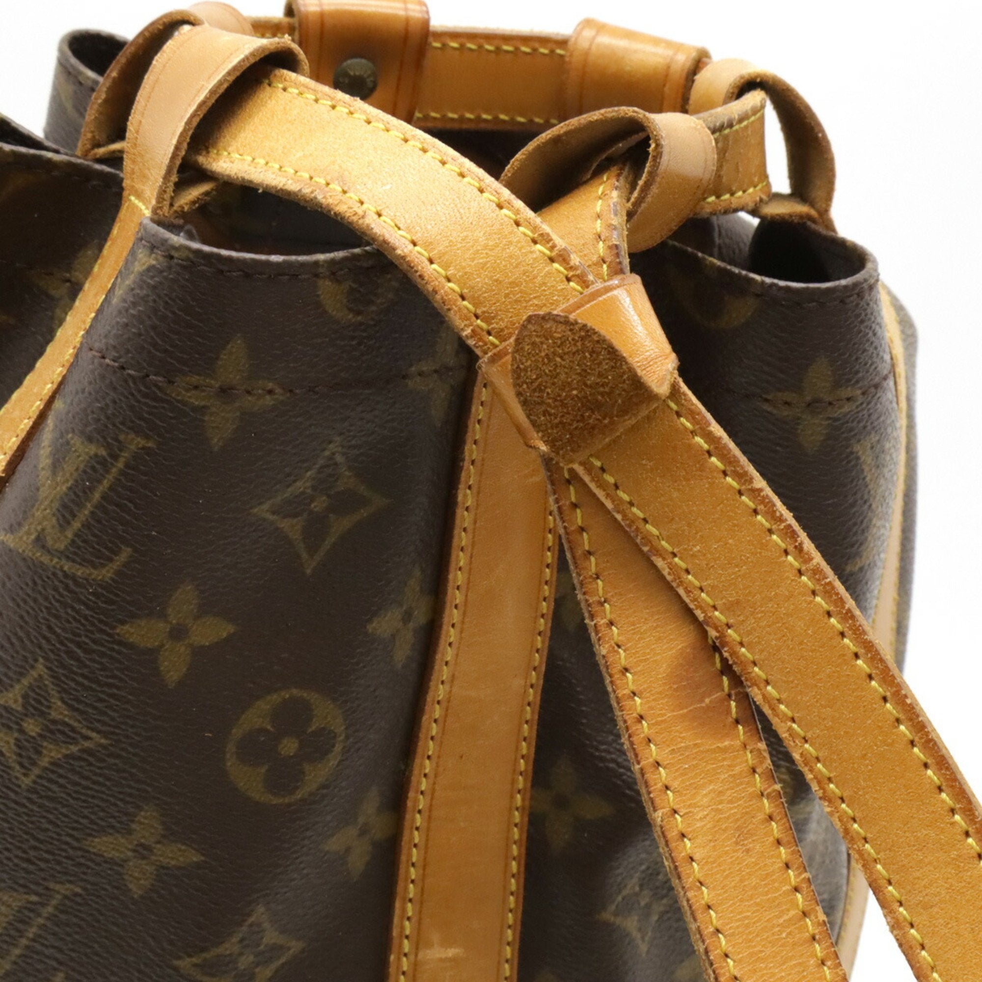 LOUIS VUITTON Randonnee Shoulder Bag