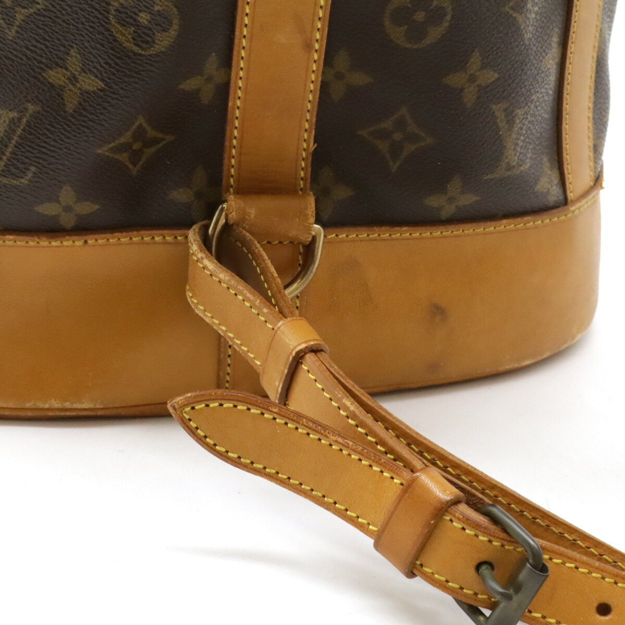 LOUIS VUITTON Randonnee Shoulder Bag