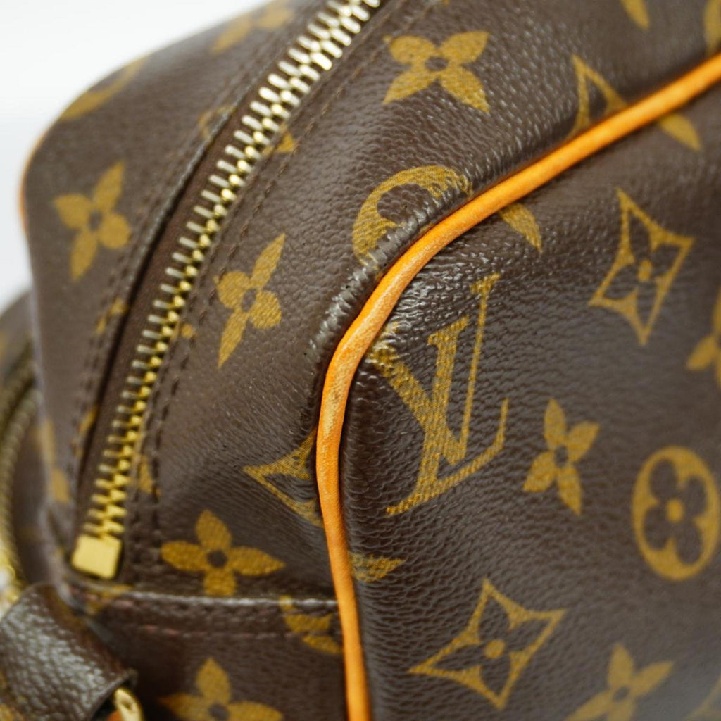 LOUIS VUITTON Nile Shoulder Bag