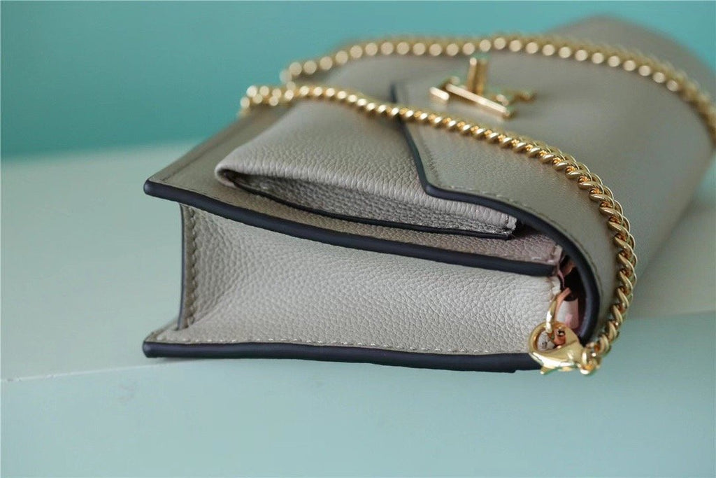 Louis Vuitton Mylockme Chain Pochette Grey For Women,  Shoulder and Crossbody Bags 7.5in/19cm Louis VuittonÃƒâ€šÃ‚Â 