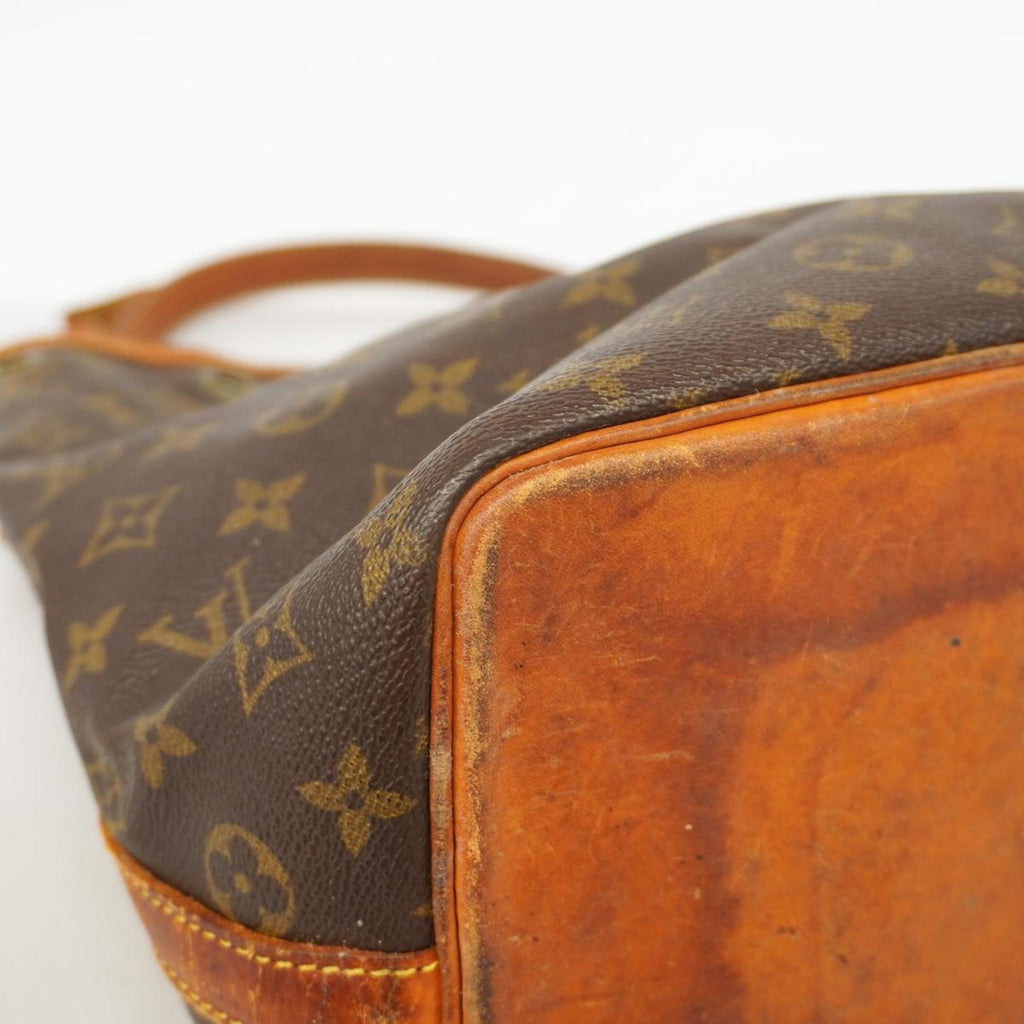 LOUIS VUITTON Petit Noe Shoulder Bag
