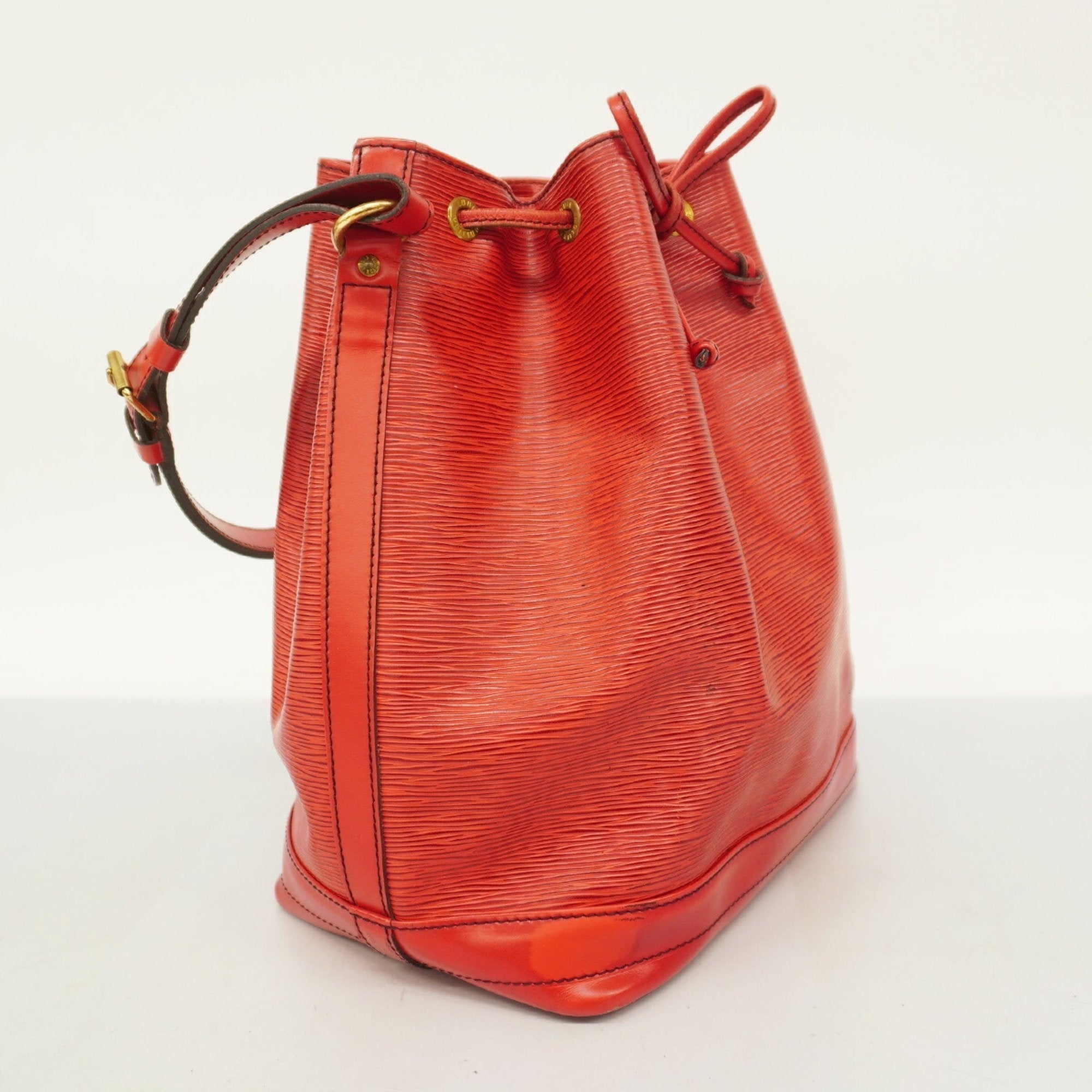 LOUIS VUITTON Noe Shoulder Bag
