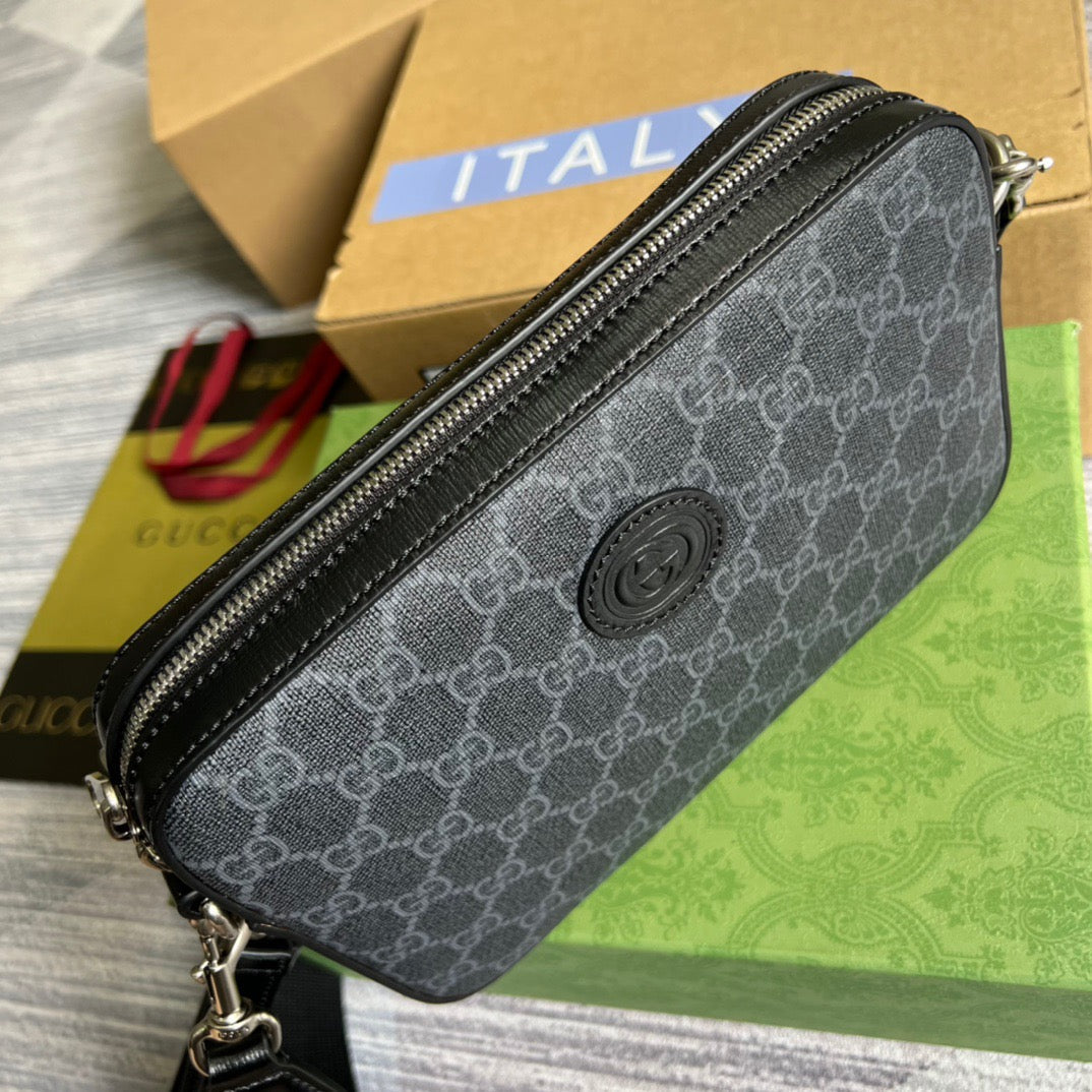Shoulder Bag With Interlocking G Black Supreme Canvas For WomenÃ‚Â  9.6in/24.5cm 703468 92THF 1000