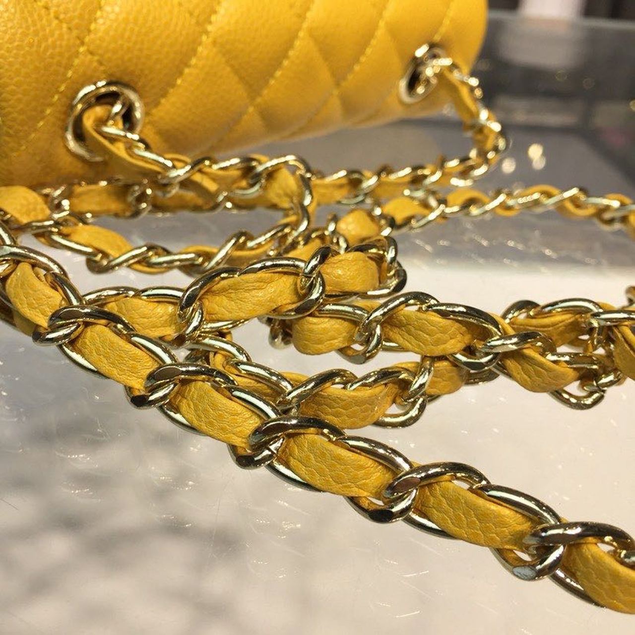 ChanelMini Flap Bag Caviar Yellow For Women, Women’s Bags, Shoulder And Crossbody Bags 6.7in/17cm A35200