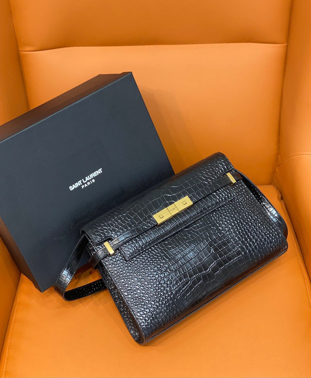 Manhattan Shoulder Bag Black For Women 11.4in/29cm YSL 579271DND0J1000