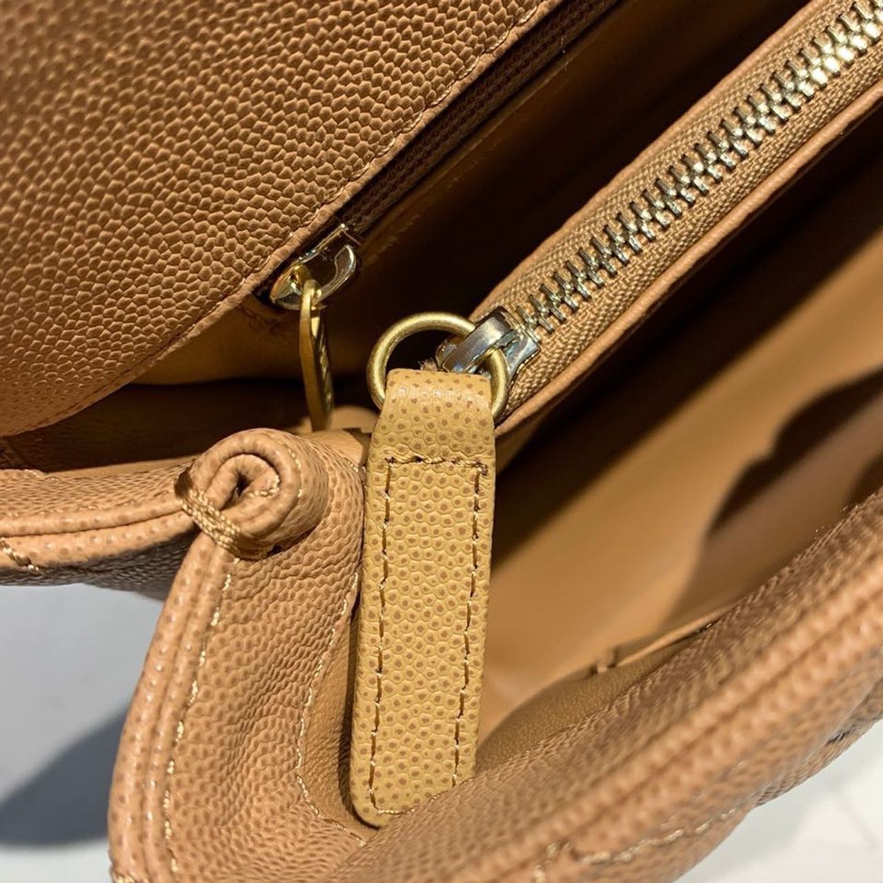 ChanelLarge GlamIap Bag With Top Handle Light Brown For Women Handbags, Shoulder And Crossbody Bags 11in/28cm A92991