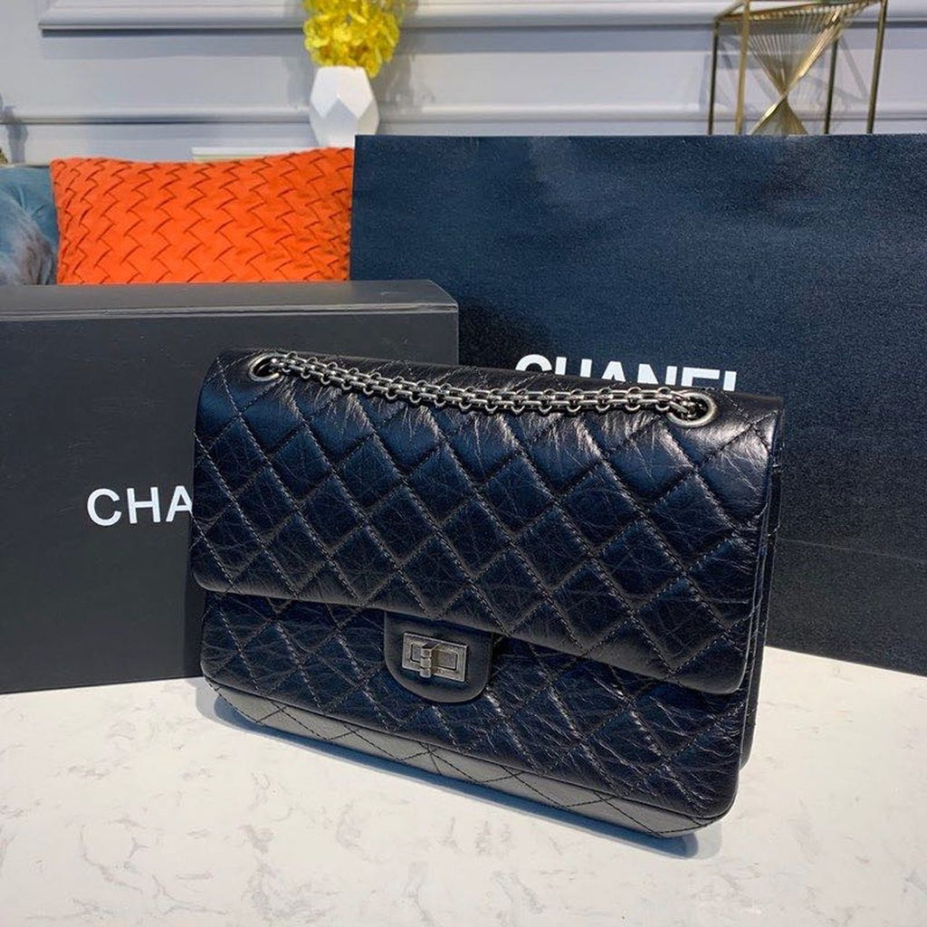 Chanel 2.55 Handbag SiLouis Vuittoner Hardware Black For Women, Women’s Bags, Shoulder And Crossbody 11in/28cm A37586