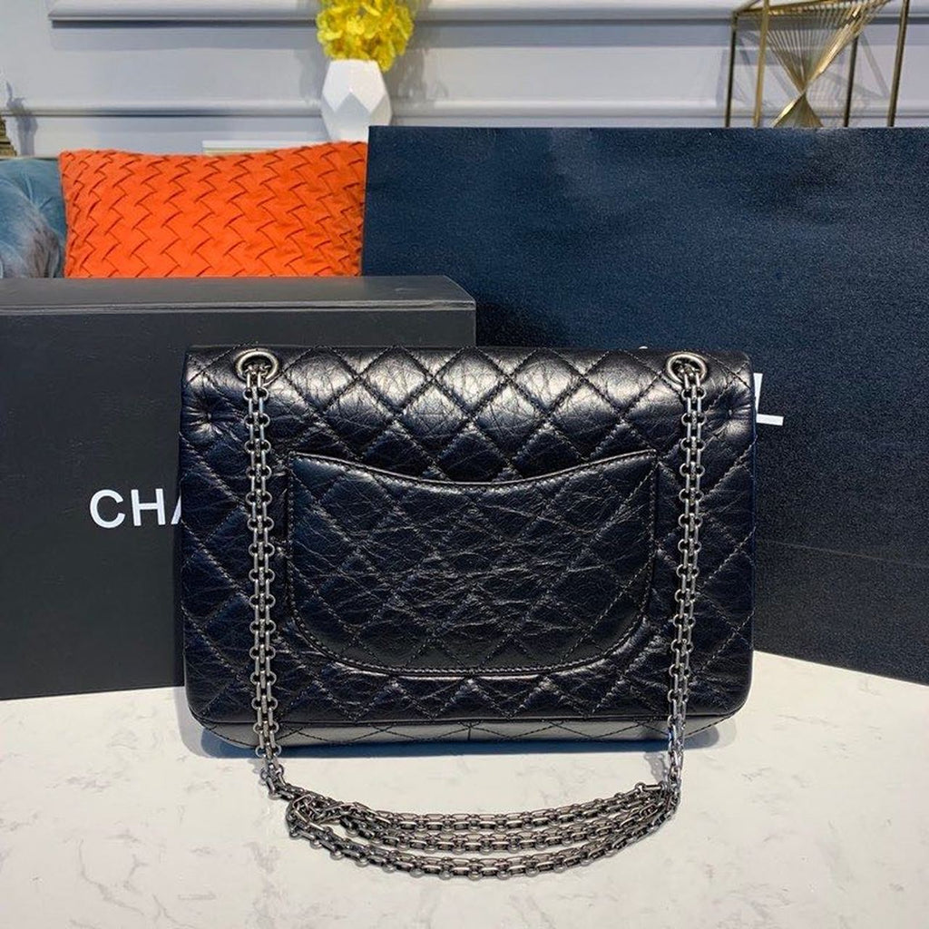 Chanel 2.55 Handbag SiLouis Vuittoner Hardware Black For Women, Women’s Bags, Shoulder And Crossbody 11in/28cm A37586