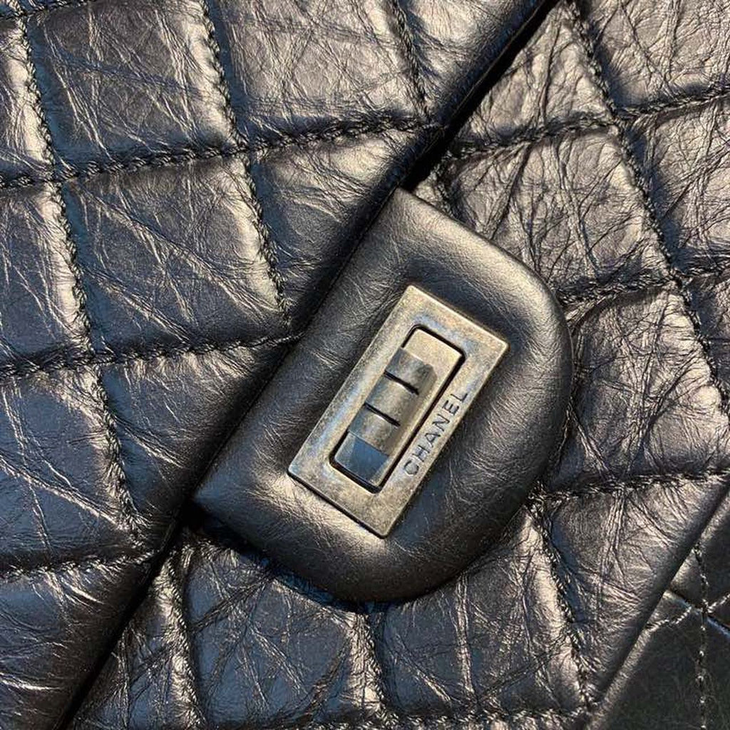 Chanel 2.55 Handbag SiLouis Vuittoner Hardware Black For Women, Women’s Bags, Shoulder And Crossbody 11in/28cm A37586