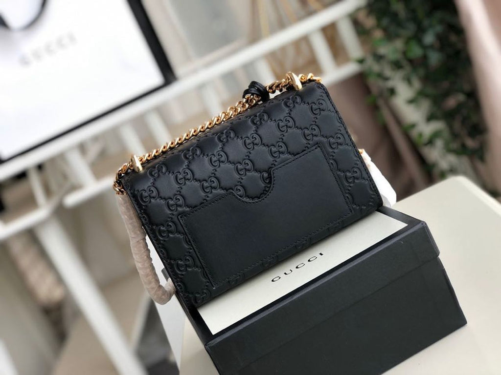 Gucci Padlock Small Gucci Signature Shoulder Bag Black Gucci Signature For Women 7.9in/20cm Gucci 409487 CWC1G 1000