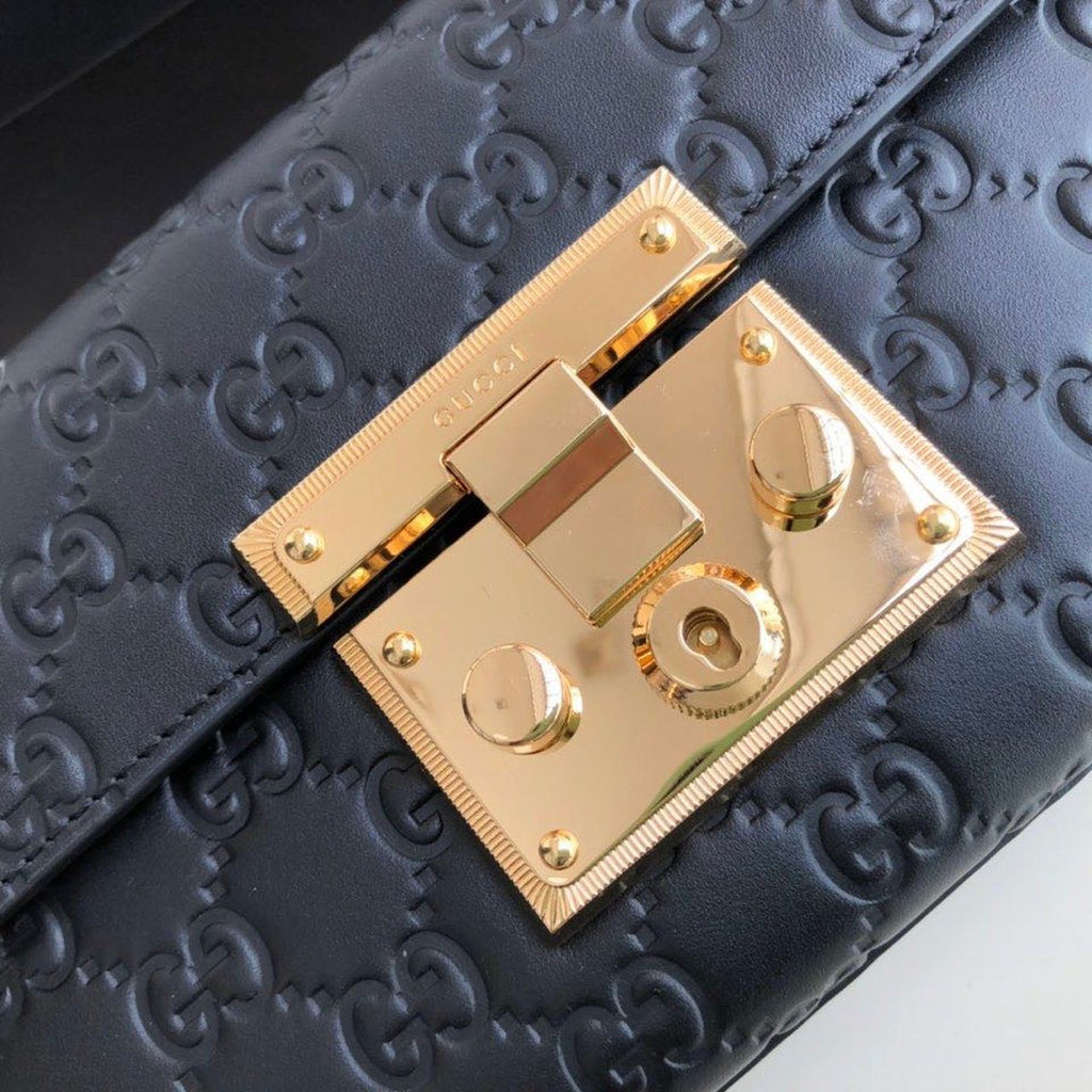 Padlock Small Signature Shoulder Bag Black Signature For Women 7.9in/20cm 409487 CWC1G 1000