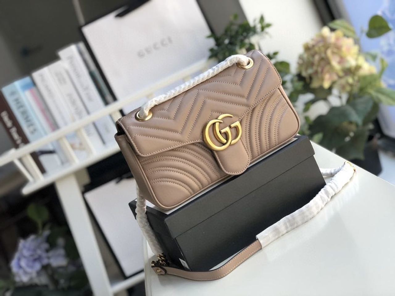 Gucci Marmont Matelassé Shoulder Bag Dusty Pink Matelassé Chevron For Women 10in/26cm Gucci 443497 DTDiorT 5729